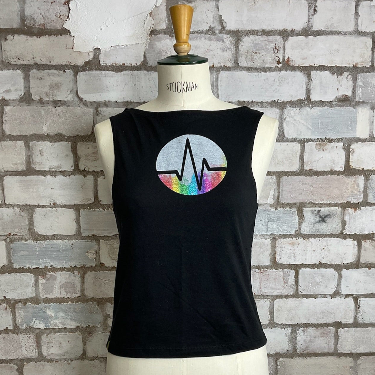 Graphic tshirt up cycle project by Unwantees, Shock wave, heart beat, rhythm, pulse, beat, wave tank top, vest top, Unwantee